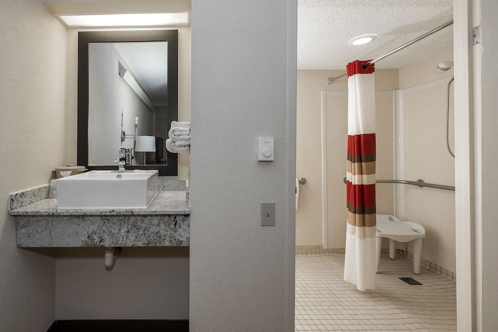 Travelodge By Wyndham Peoria Dış mekan fotoğraf