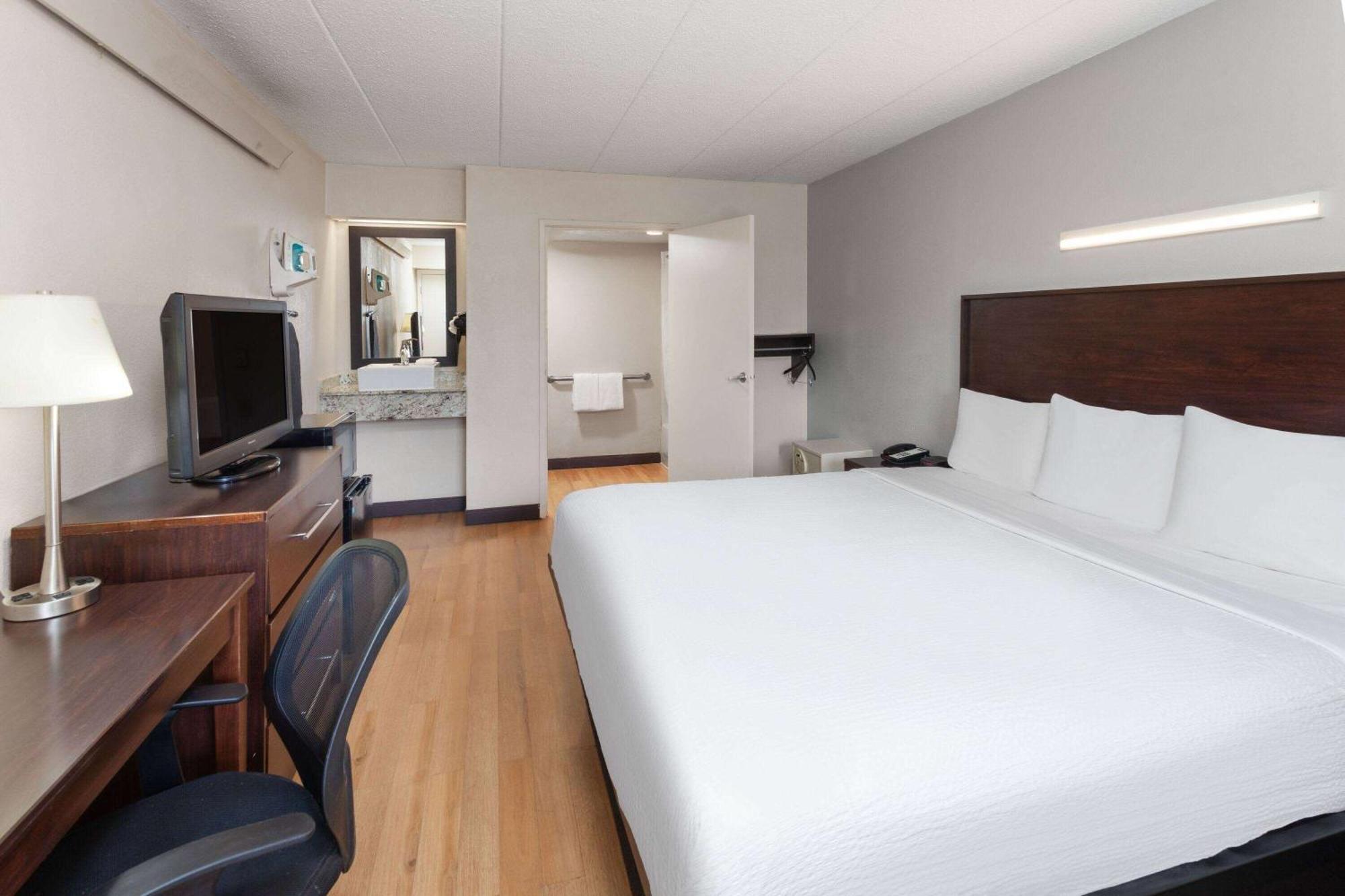 Travelodge By Wyndham Peoria Dış mekan fotoğraf
