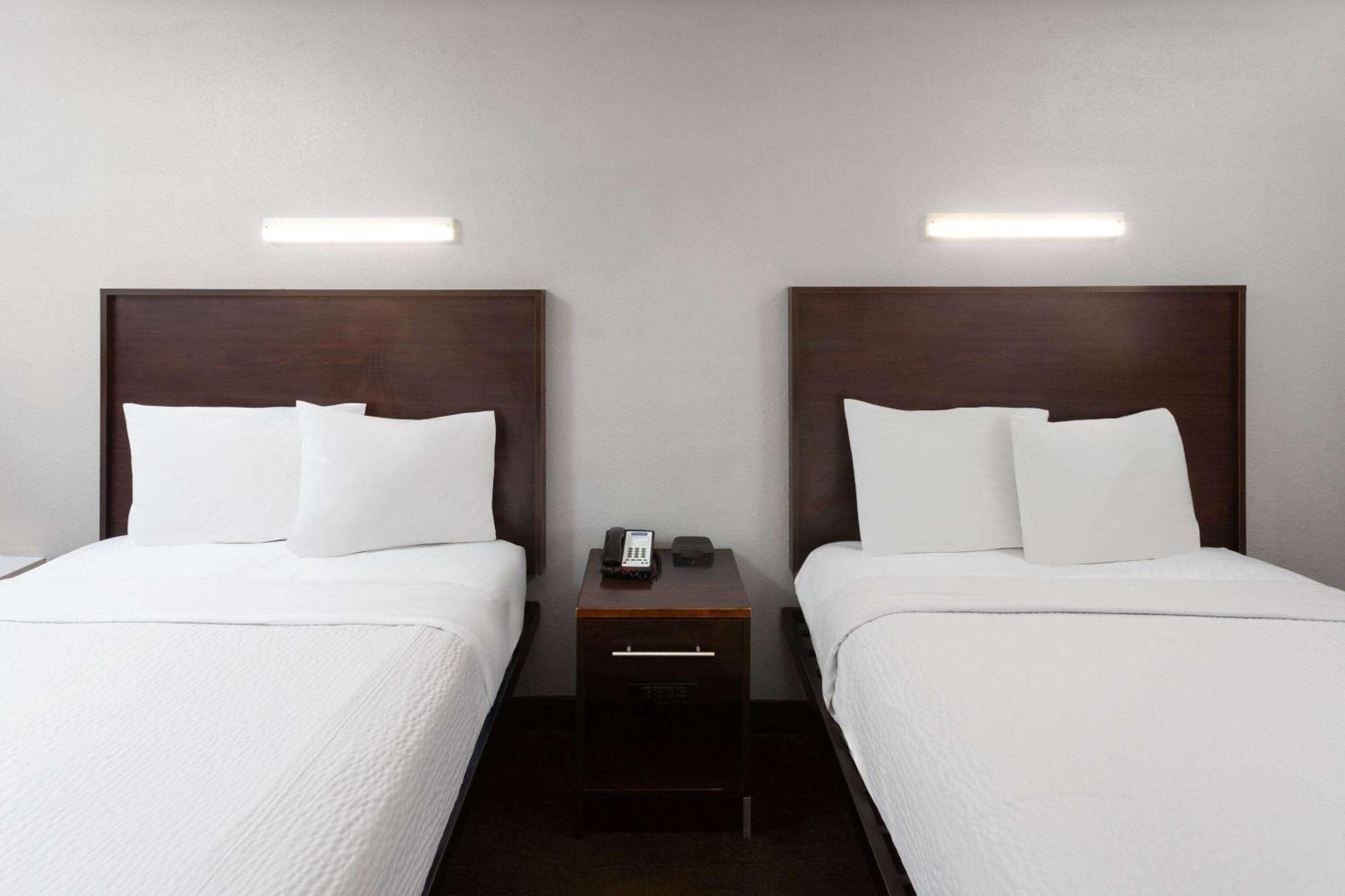 Travelodge By Wyndham Peoria Dış mekan fotoğraf