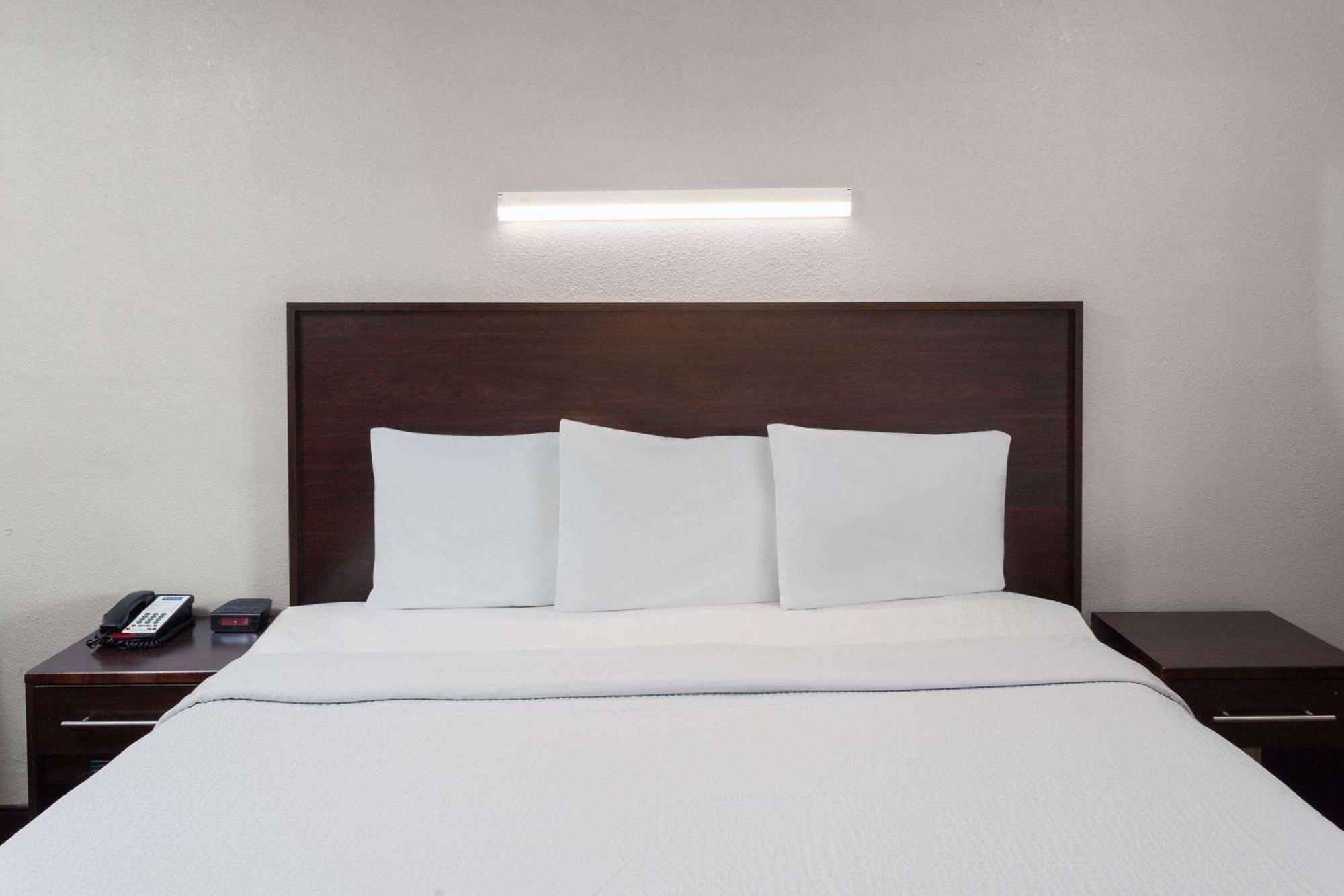 Travelodge By Wyndham Peoria Dış mekan fotoğraf